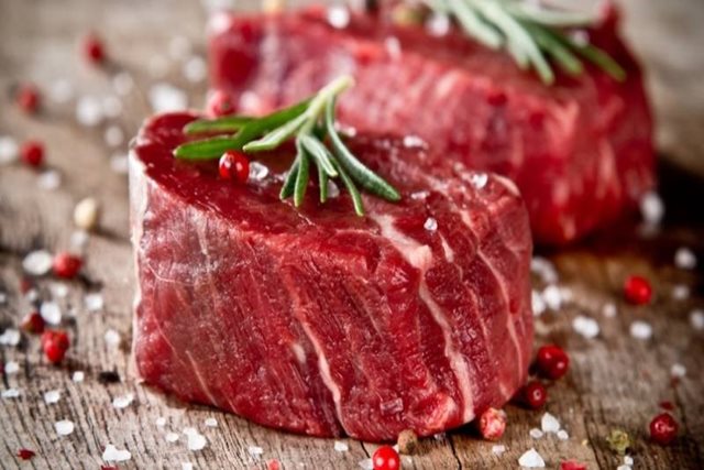 Những thực phẩm ảnh hưởng đến mùi cơ thể